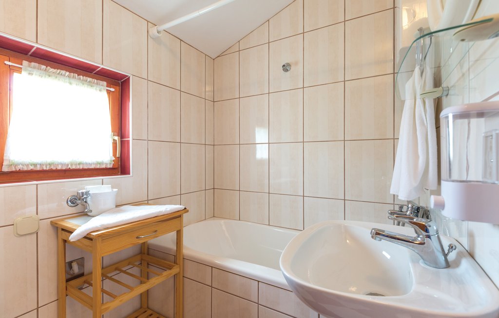 Feriehuse - Omis-Katuni , Kroatien - CDE734 35