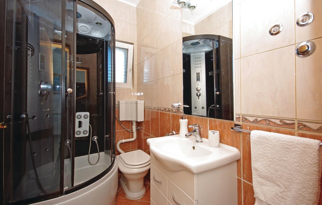 Ferienhaus - Makarska-Umcani , Kroatien - CDE849 52