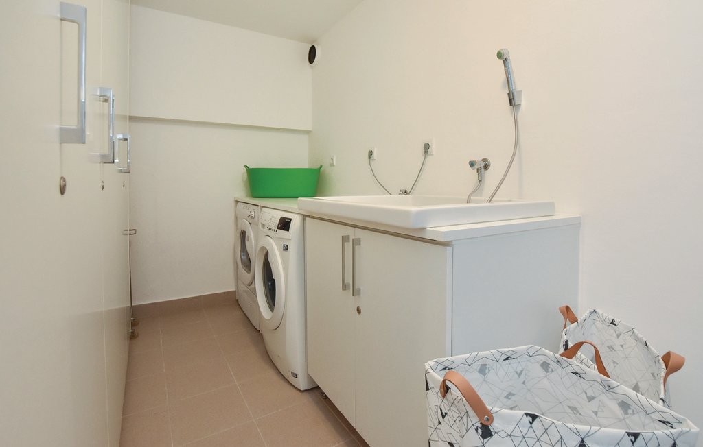 Ferienhaus - Split , Kroatien - CDE963 37