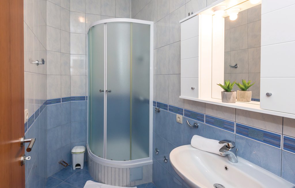 Semesterhus - Makarska-Duge Njive , Kroatien - CDE217 35