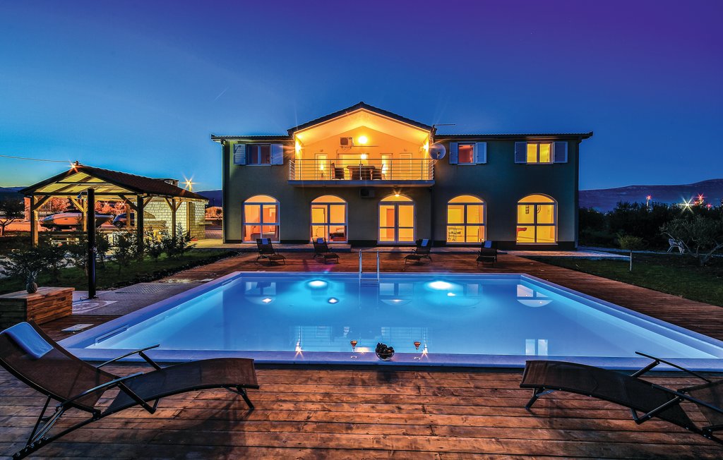 Ferienwohnung - Trogir-Divulje , Kroatien - CDE928 2