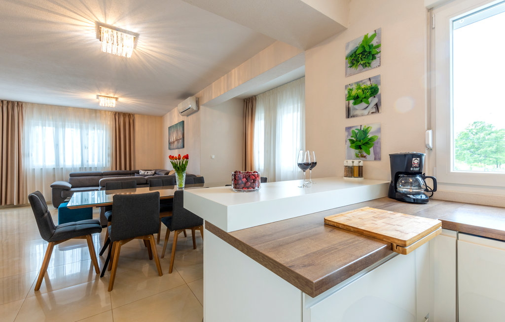 Feriehuse - Split-Dicmo , Kroatien - CDE304 23