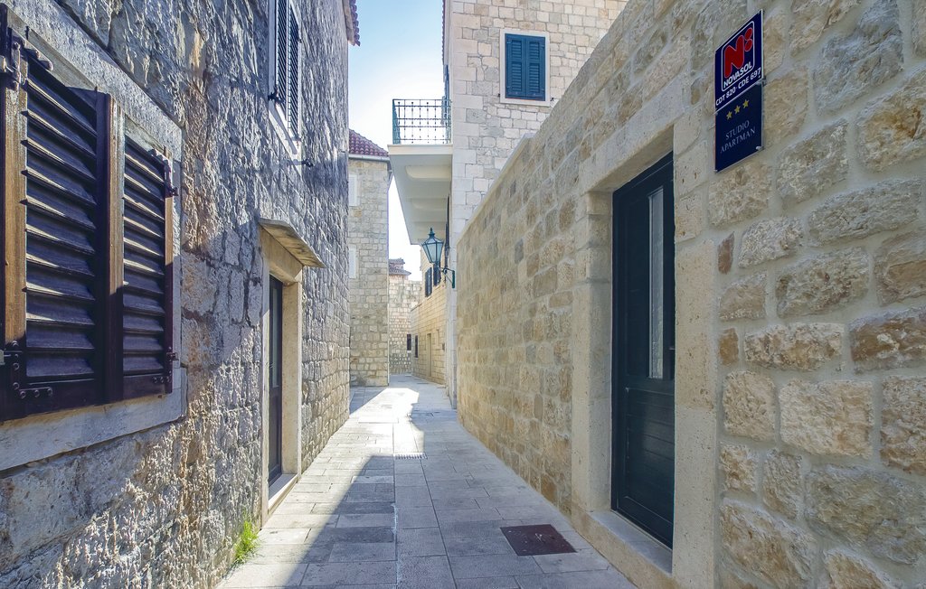 Feriehuse - Omis , Kroatien - CDE697 10