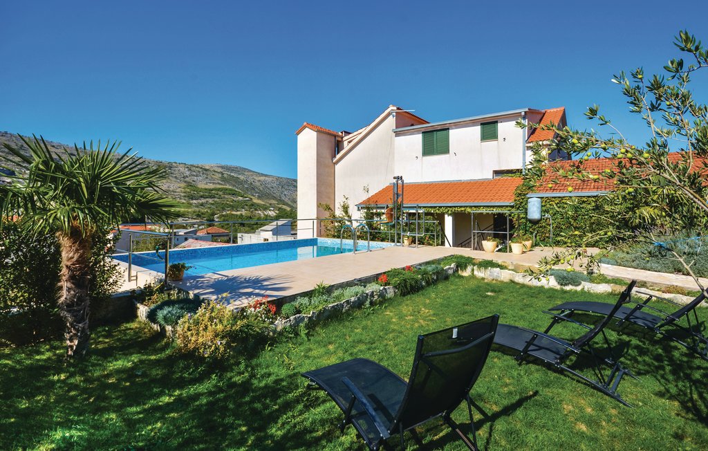 Holiday rental SplitSrinjine , Croatia CDF16 Novasol