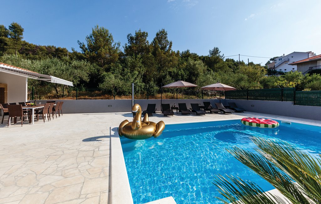 Ferienhaus CiovoArbanija , Kroatien CDF582 Novasol