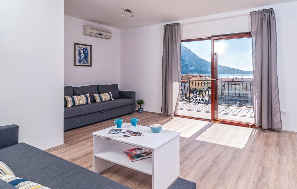 Feriehuse - Omis , Kroatien - CDF271 15