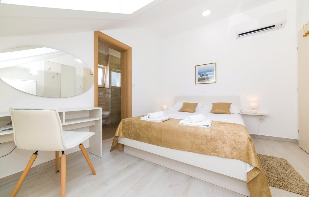 Semesterhus - Trogir-Kastel Stafilic , Kroatien - CDF579 42