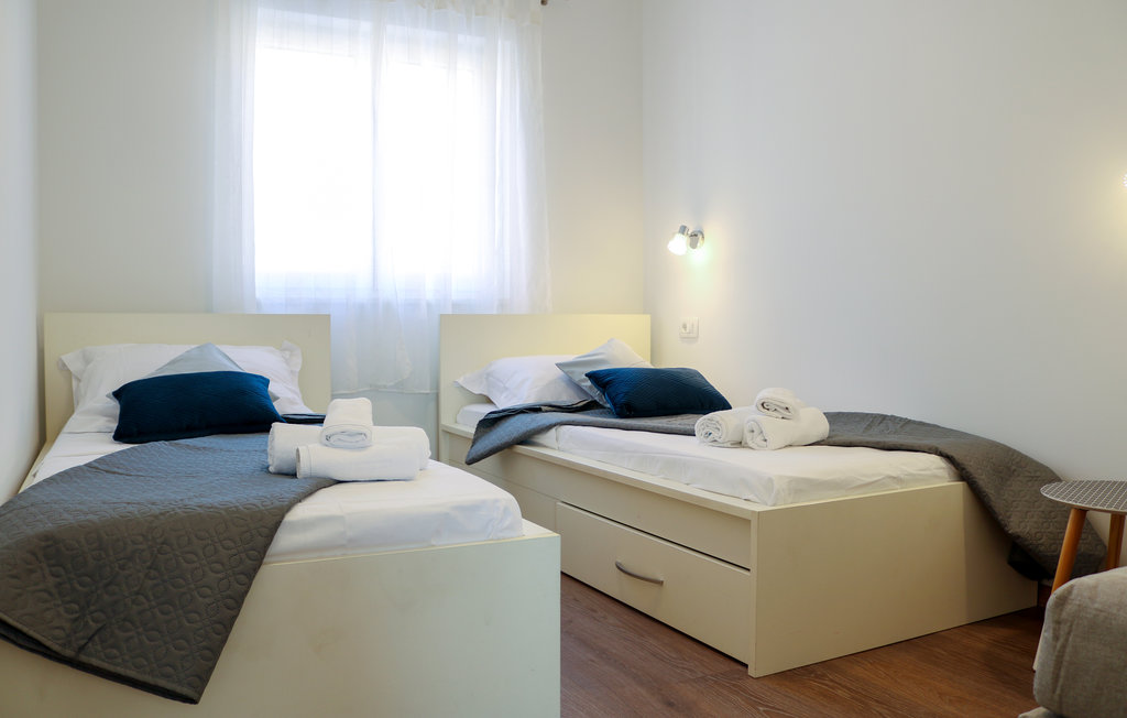 Semesterhus - Omis-Tugare , Kroatien - CDF651 37