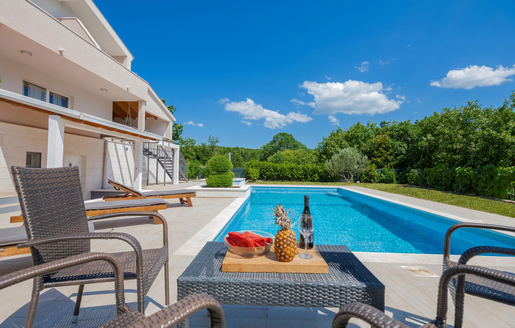 Feriehus - Makarska-Zagvozd , Kroatia - CDF417 2