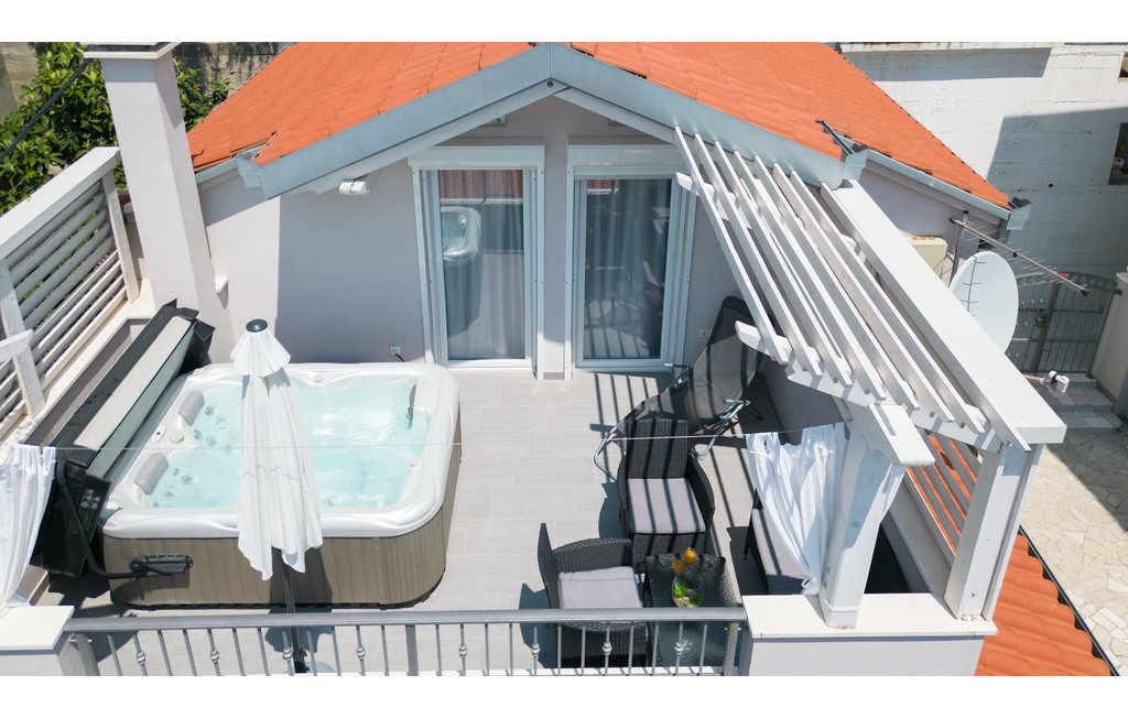 Feriehuse - Omis-Suhi Potok , Kroatien - CDF727 2