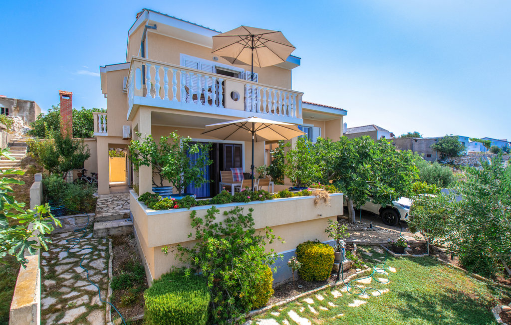 Holiday rental Zadar Rtina , Croatia CDI555 Novasol