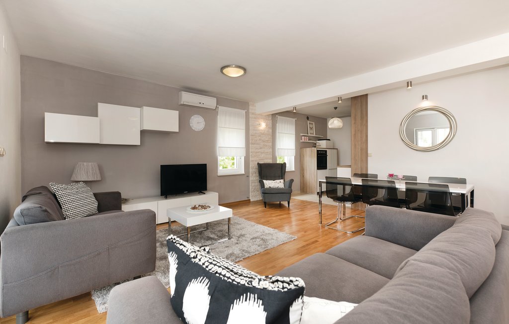 Ferienhaus - Sibenik-Badanj , Kroatien - CDJ349 4