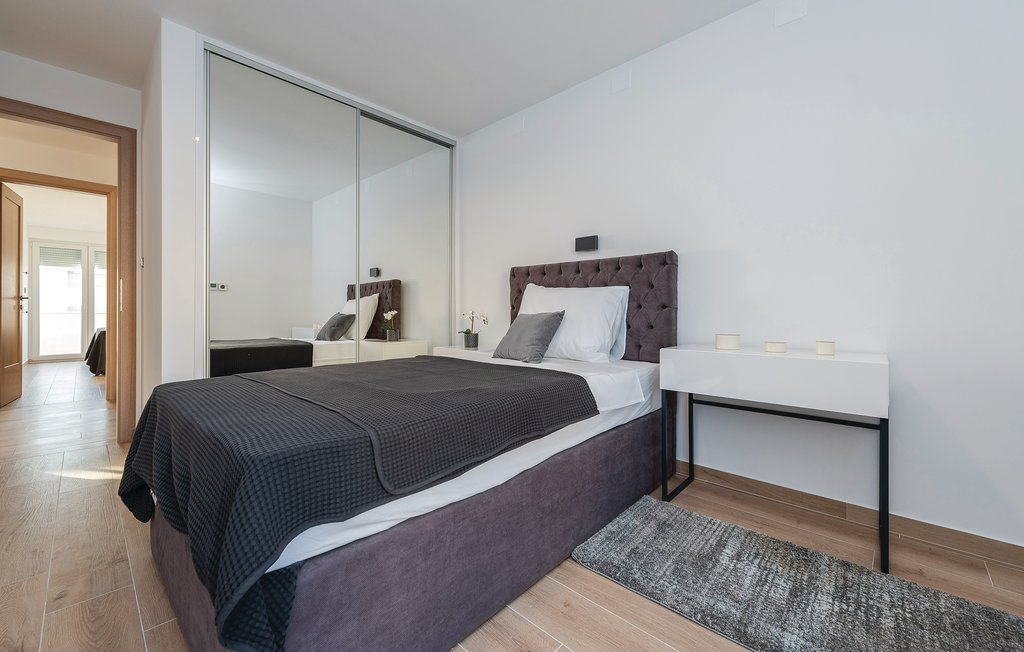 Semesterhus - Sibenik-Pirovac , Kroatien - CDJ655 39