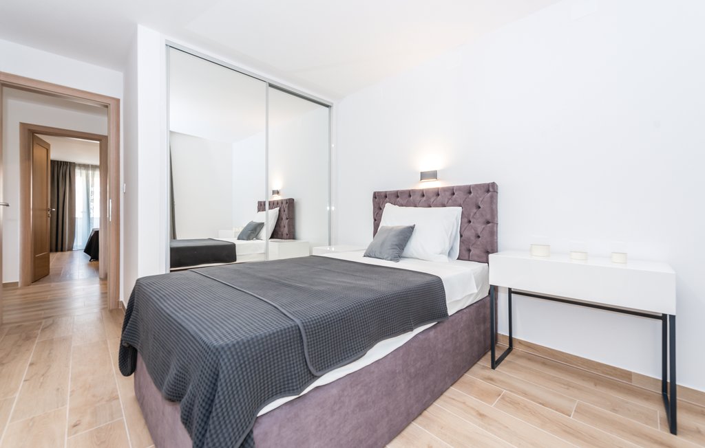 Semesterhus - Sibenik-Pirovac , Kroatien - CDJ655 38