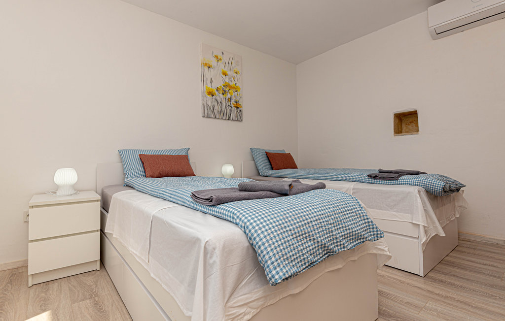 Ferienhaus - Sibenik - Ljubotic , Kroatien - CDJ902 17