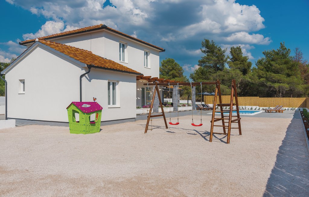 Feriehus - Sibenik-Dubrava , Kroatia - CDJ632 4