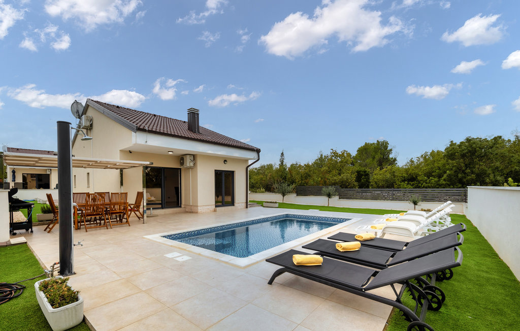 Ferienhaus - Sibenik - Bilice , Kroatien - CDJ846 1