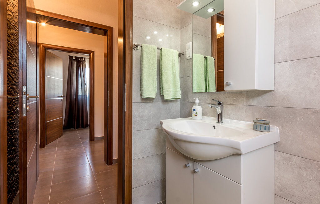 Feriehus - Sibenik-Unesic , Kroatia - CDJ743 31