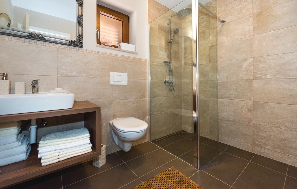 Ferienhaus - Vodice , Kroatien - CDJ440 32