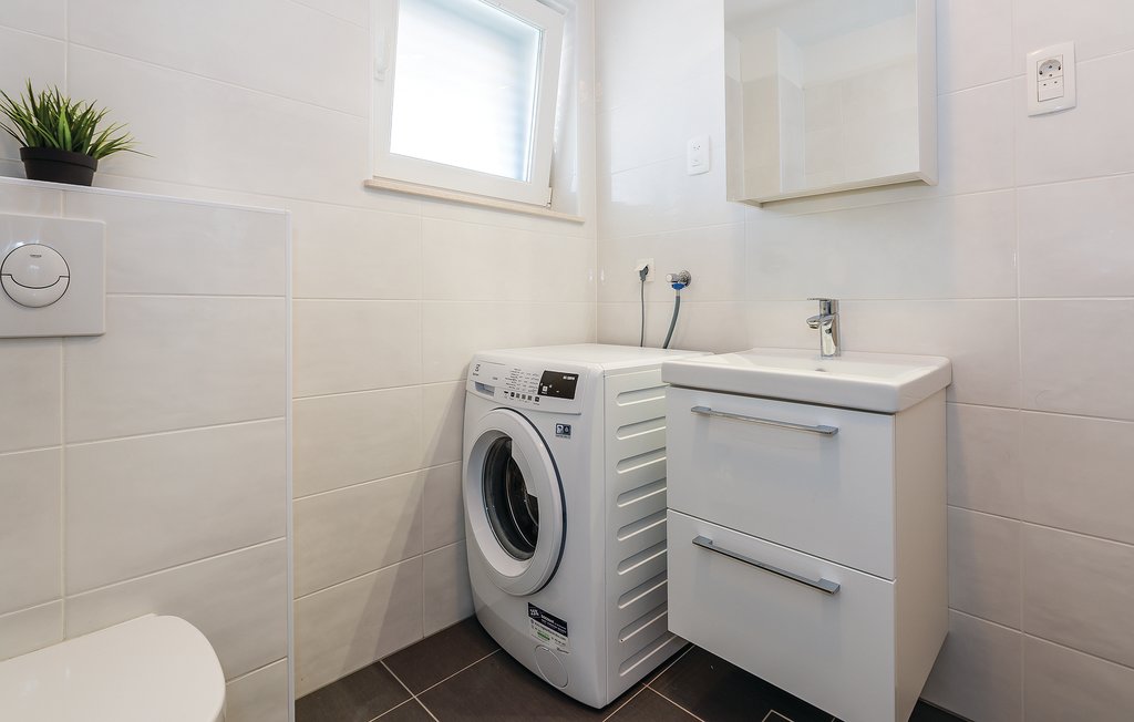 Feriehuse - Sibenik-Pakovo Selo , Kroatien - CDJ647 21