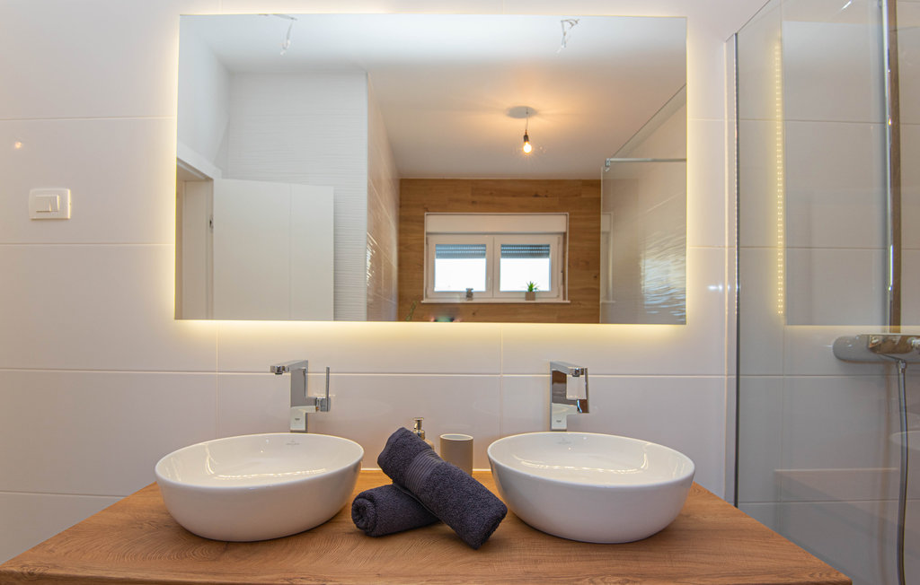 Ferienhaus - Sibenik-Zaboric , Kroatien - CDJ753 51