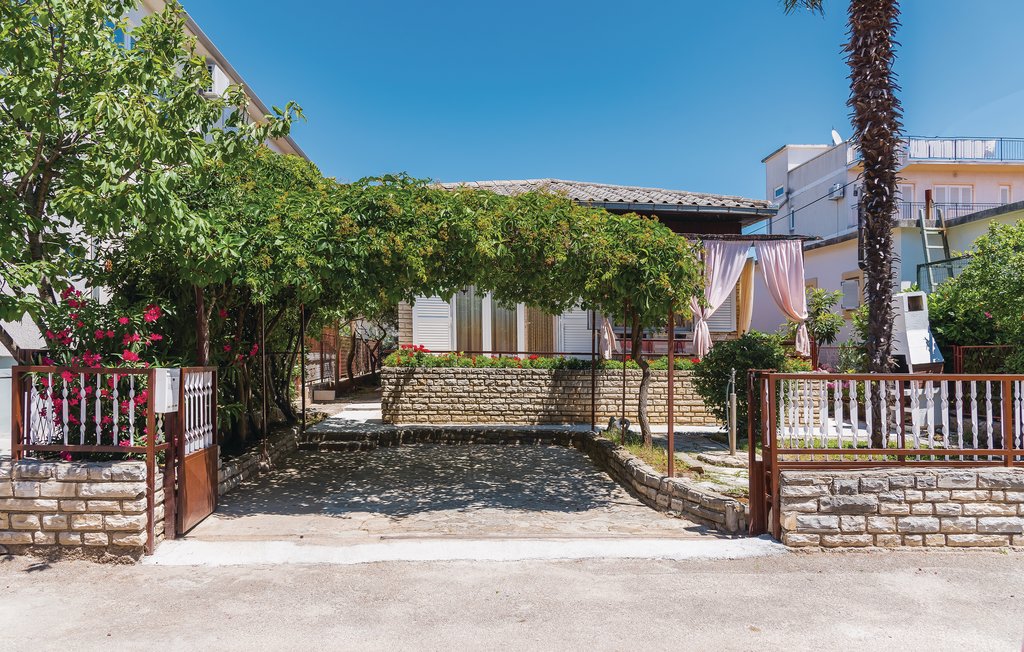 Ferienhaus - Vodice , Kroatien - CDJ465 6