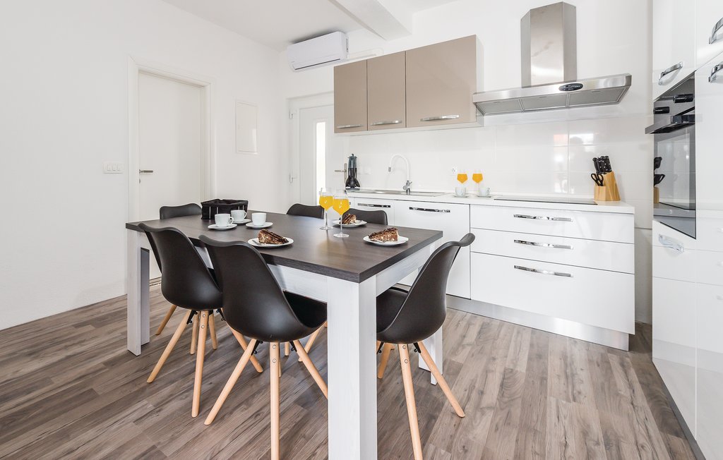 Feriehuse - Miljevci-Drinovci , Kroatien - CDJ603 7