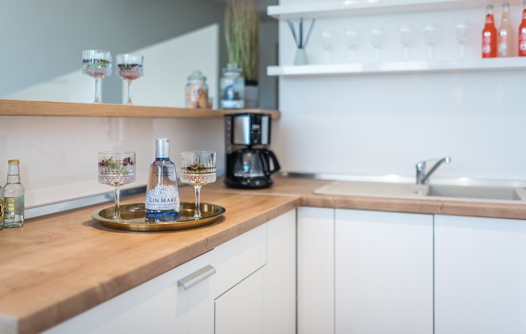 Semesterhus - Sibenik-Pirovac , Kroatien - CDJ655 29