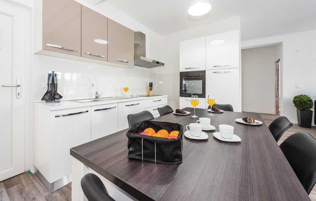 Feriehuse - Miljevci-Drinovci , Kroatien - CDJ603 6