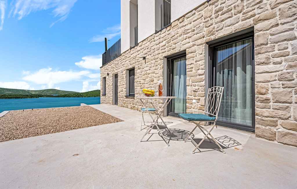 Feriehuse - Sibenik - Zaboric , Kroatien - CDJ959 3