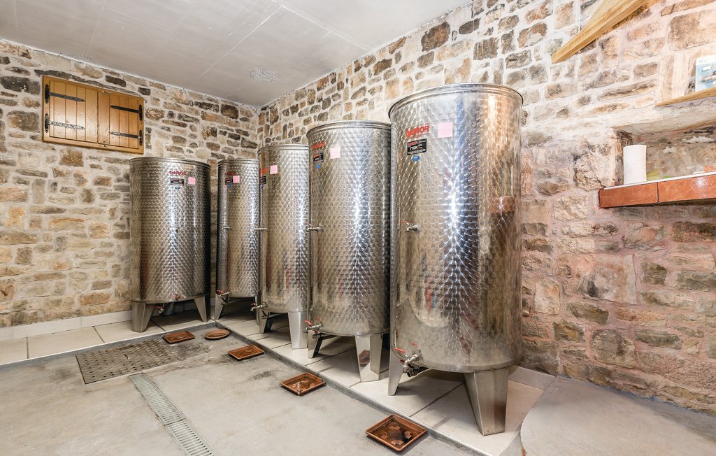 Feriehus - Sibenik-Oklaj , Kroatia - CDJ656 11