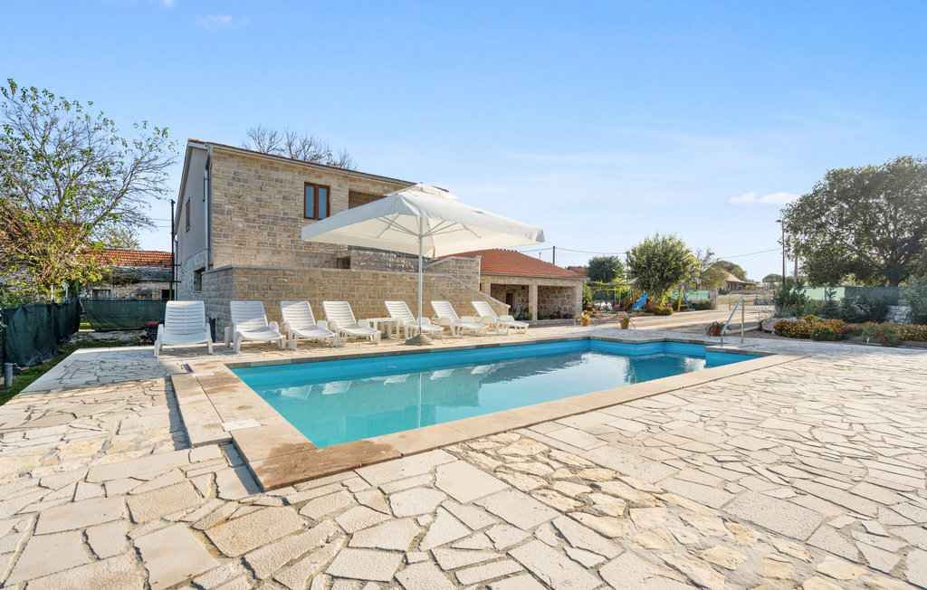 Feriehus - Sibenik-Unesic , Kroatia - CDJ743 6