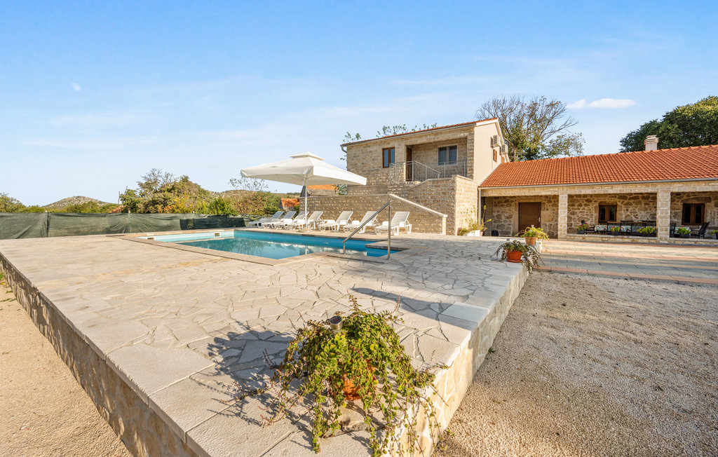 Feriehus - Sibenik-Unesic , Kroatia - CDJ743 11