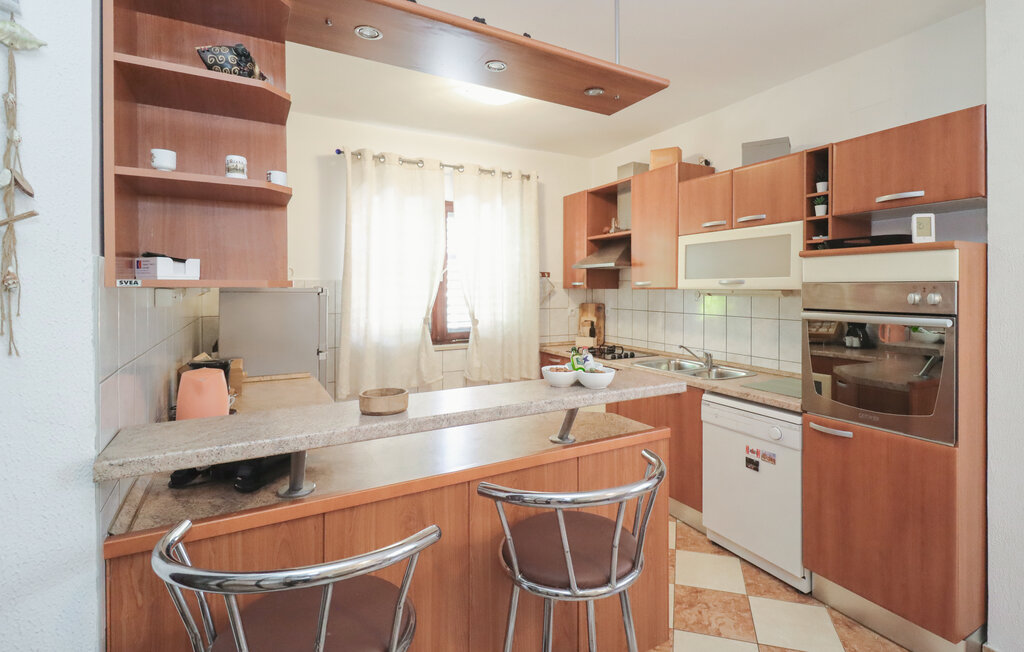 Ferienhaus - Sibenik-Bilice , Kroatien - CDJ558 22