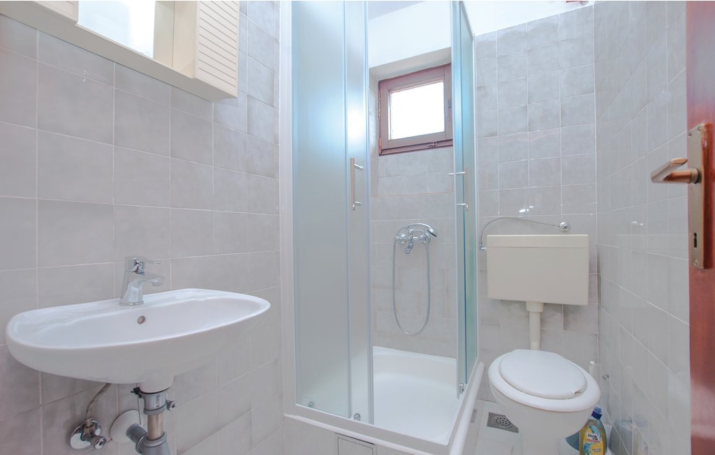 Appartement Brodarica (CDJ234)