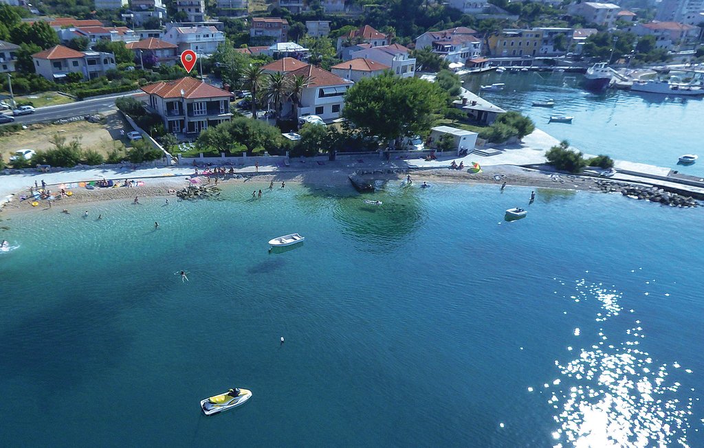 Semesterhus - Omis-Dugi Rat , Kroatien - CDM673 46