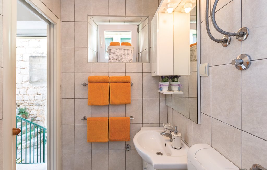 Semesterhus - Makarska-Igrane , Kroatien - CDM840 20