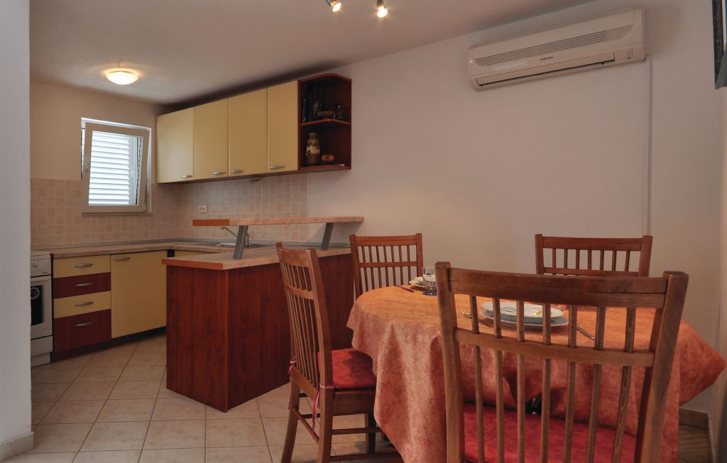 Lejlighed - Omis-Pisak , Kroatien - CDM911 12