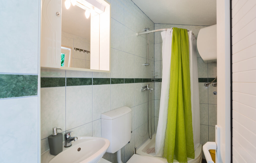 Feriehus - Omis-Podaspilje , Kroatia - CDM680 33