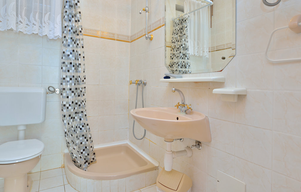 Ferienhaus - Starigrad Paklenica-Seline , Kroatien - CDN086 41