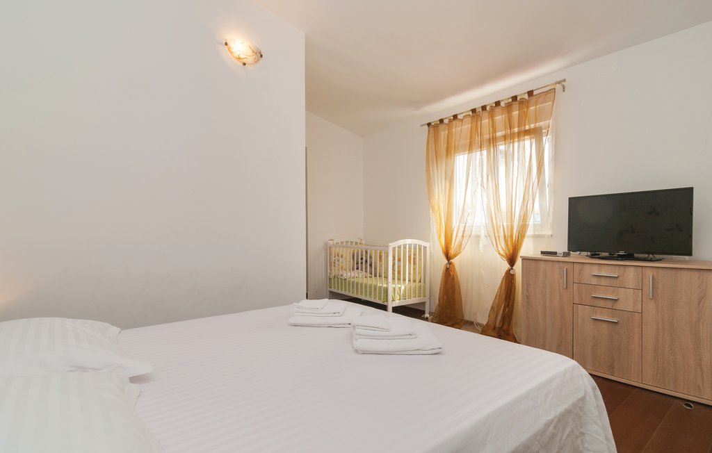 Ferienhaus - Solta-Stomorska , Kroatien - CDO173 24