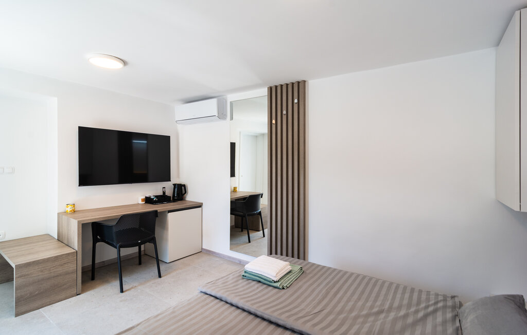 Ferienhaeuser - Solta - Rogac , Kroatien - CDO250 23