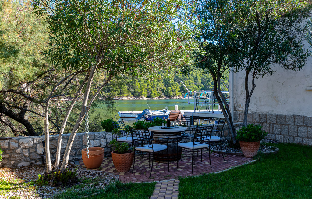 Holiday rental PeljesacSton , Croatia CDP560 Novasol