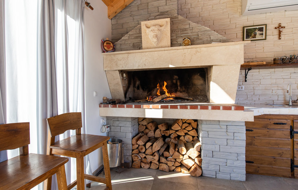 Semesterhus - Ploce-Metkovic , Kroatien - CDR512 26