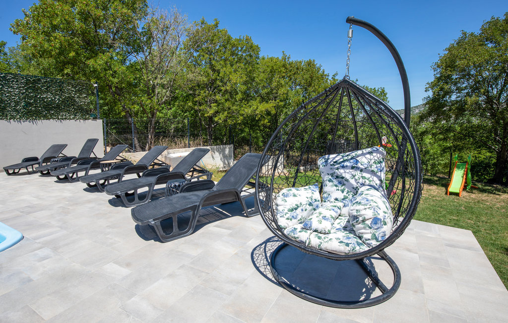 Semesterhus - Ploce-Metkovic , Kroatien - CDR512 17