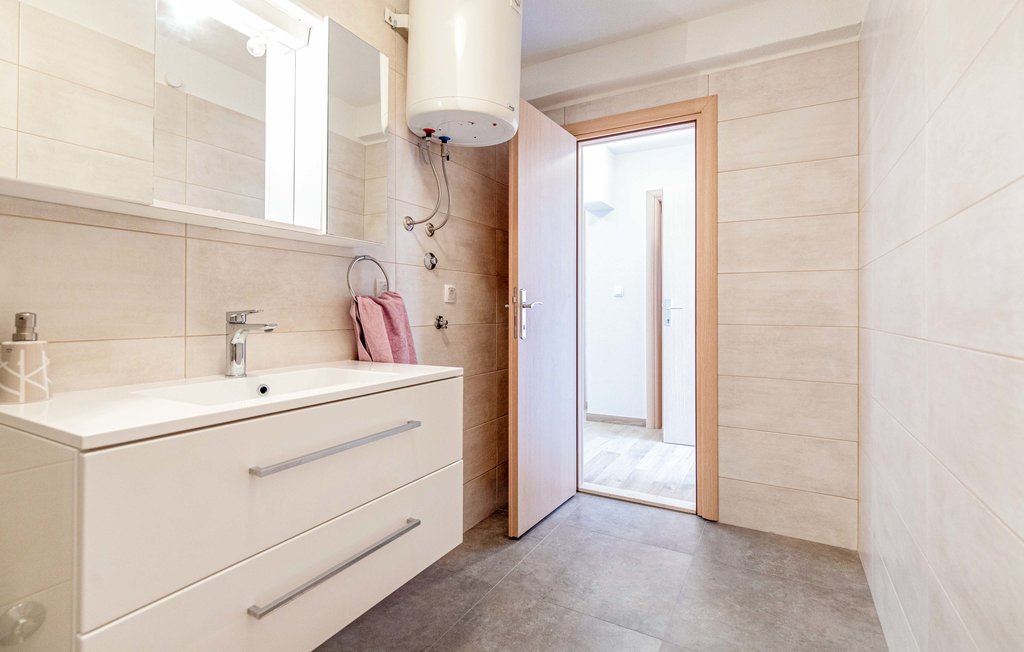 Lejlighed - Ploce-Blace , Kroatien - CDR152 37