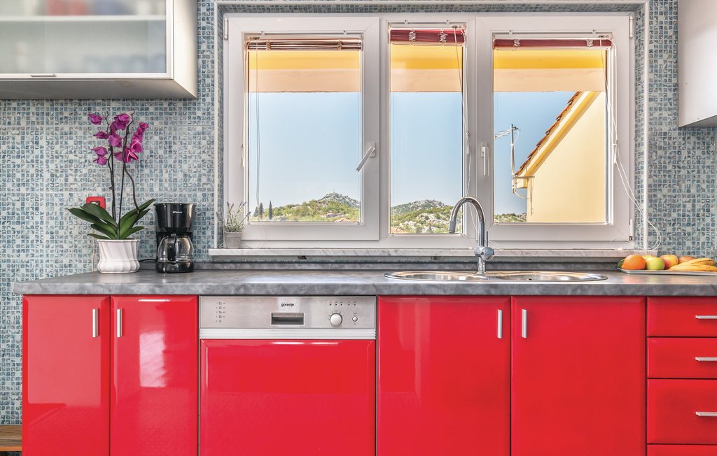 Lejlighed - Ploce-Rogotin , Kroatien - CDR420 15