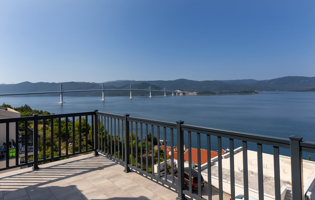 Lejlighed - Ploce-Komarna , Kroatien - CDR493 9