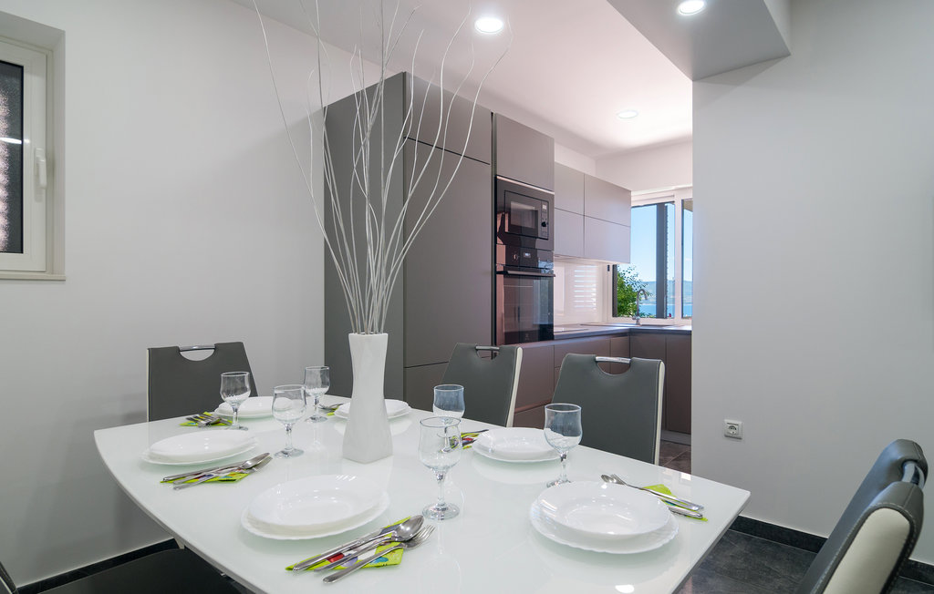 Semesterhus - Omis , Kroatien - CDT272 27