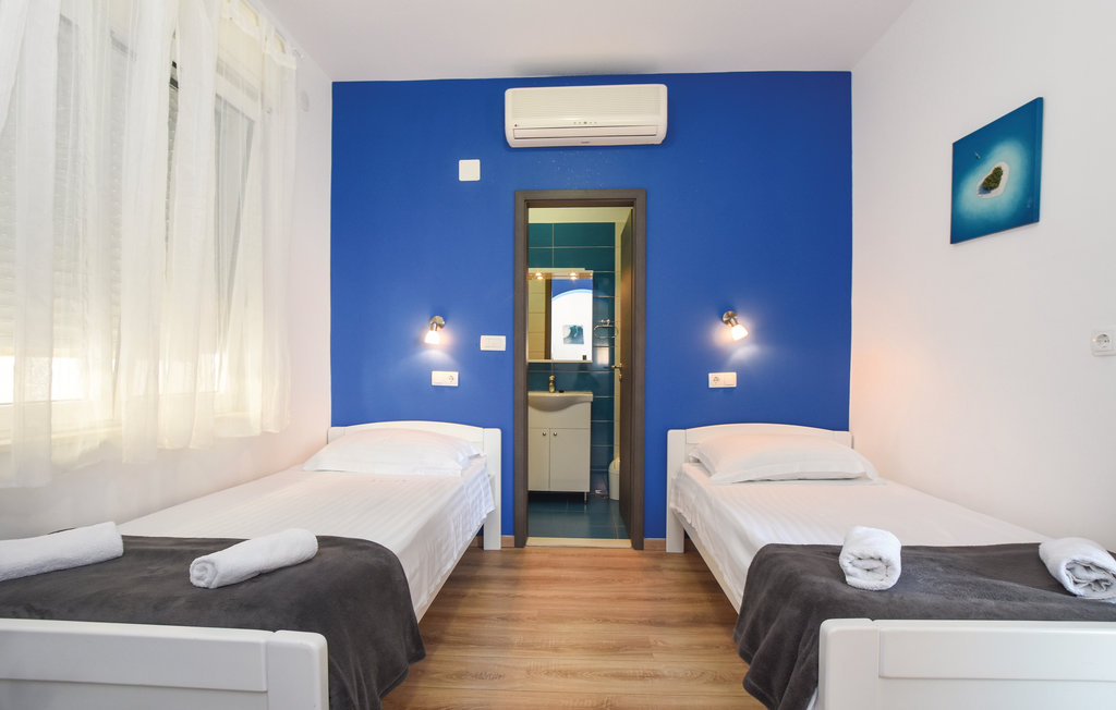 Feriehuse - Omis-Suhi Potok , Kroatien - CDT592 40